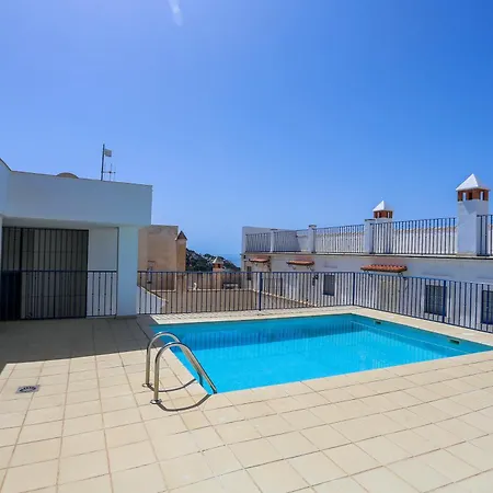 Apartment Quiet Pool And Relax Ii